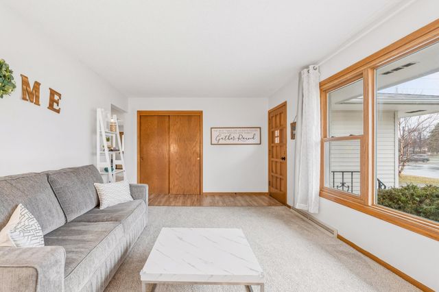 2403 Inca Lane, New Brighton, MN 55112
