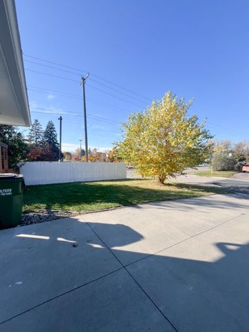 2403 Inca Lane, New Brighton, MN 55112