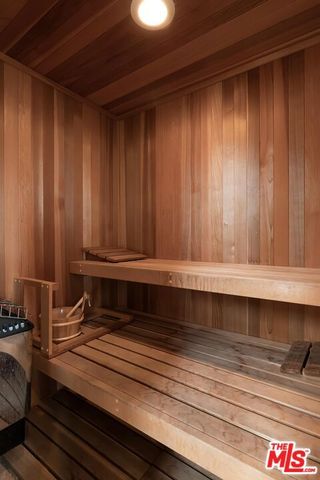 11971 Lockridge Road, Studio City, CA 91604