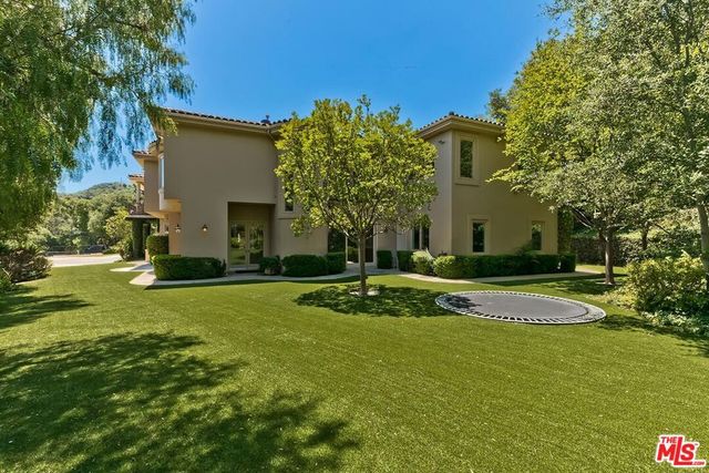 11971 Lockridge Road, Studio City, CA 91604