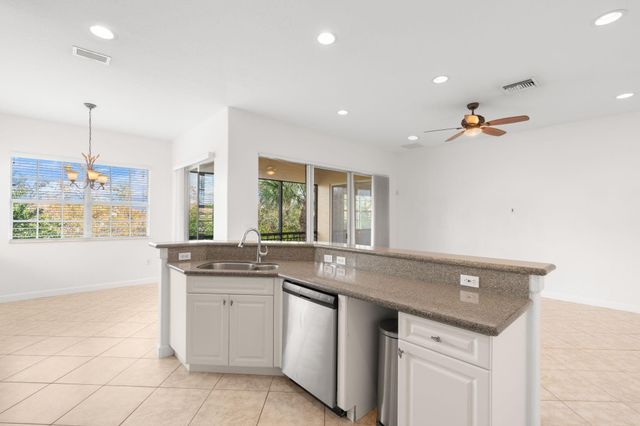 8238 NW 128th Lane 8238, Parkland, FL 33076