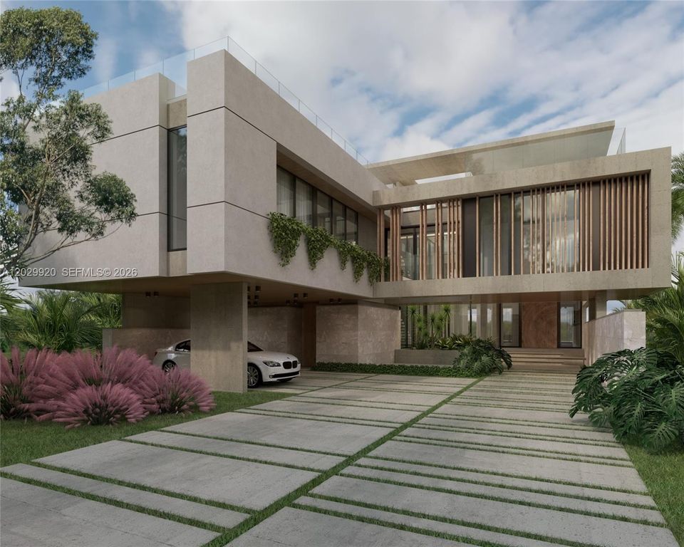 927 N Northlake Drive, Hollywood, FL 33019