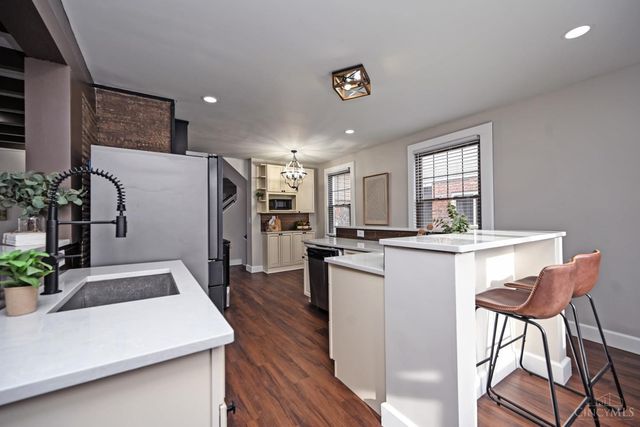 1602 Rose Place, Cincinnati, OH 45237