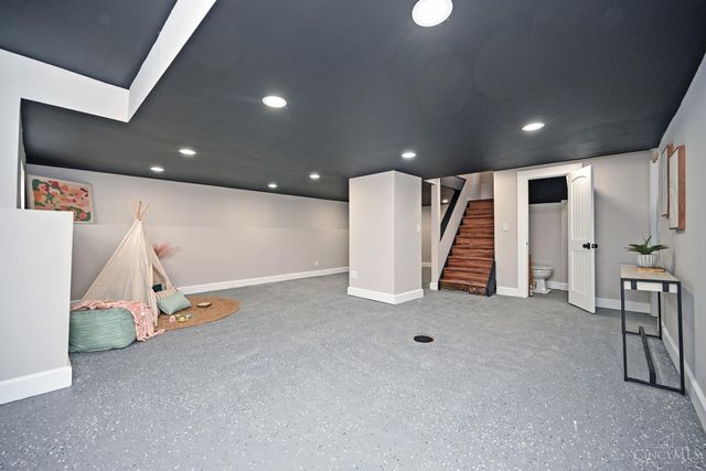 1602 Rose Place, Cincinnati, OH 45237