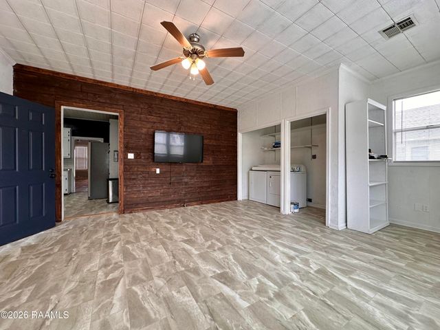 435 E Academy Avenue, Jennings, LA 70546