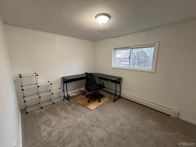 503 W Baraga Avenue, Houghton, MI 49931