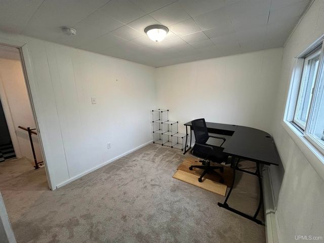 503 W Baraga Avenue, Houghton, MI 49931