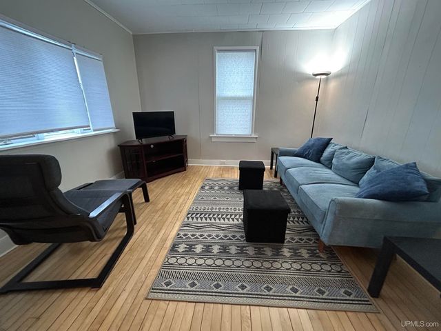 503 W Baraga Avenue, Houghton, MI 49931