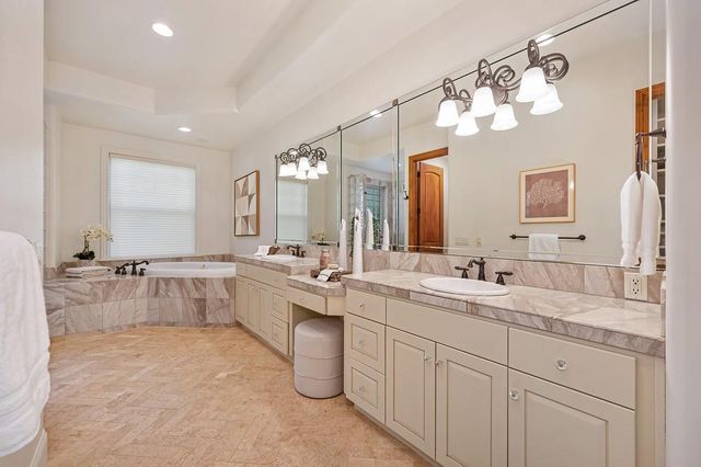17240 Winchester Club Dr, Meadow Vista, CA 95722