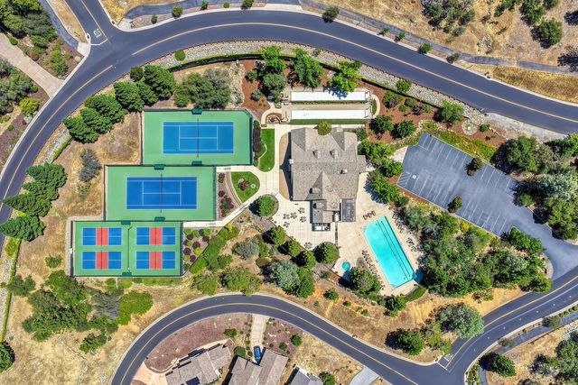 17240 Winchester Club Dr, Meadow Vista, CA 95722