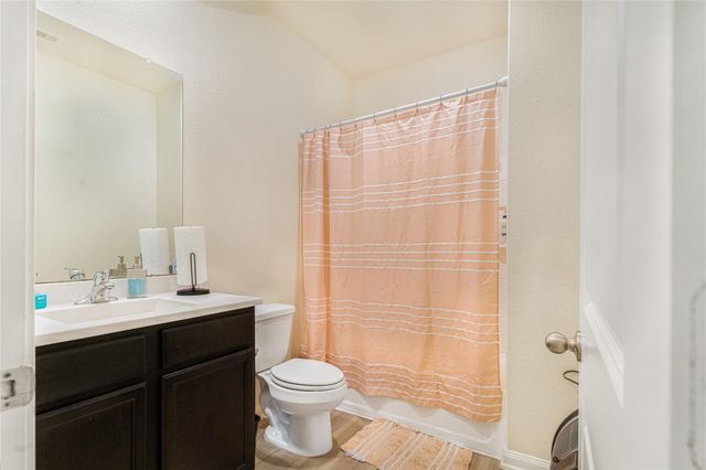 15310 Crescent Brookfield Drive, Humble, TX 77396