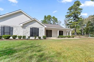 720 Pecan Dr, St Gabriel, LA 70776