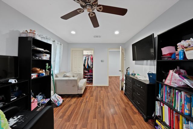 2904 Raton Drive, Fort Worth, TX 76116