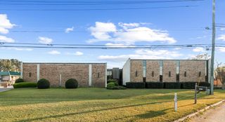 2221 Ross Clark Circle, Dothan, AL 36301