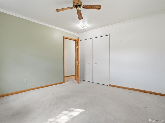 49455 Schoenherr Road, Shelby Charter Township, MI 48315