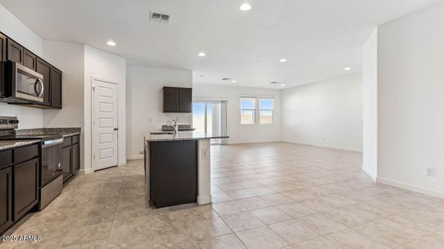 12323 E LUPINE Lane, Florence, AZ 85132