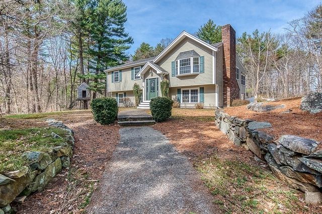 57 Sofia Rd, Stoughton, MA 02072