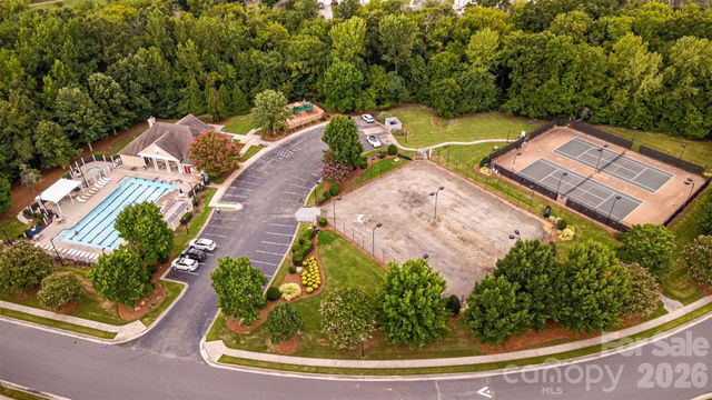 7633 Rathburn Lane, Charlotte, NC 28277
