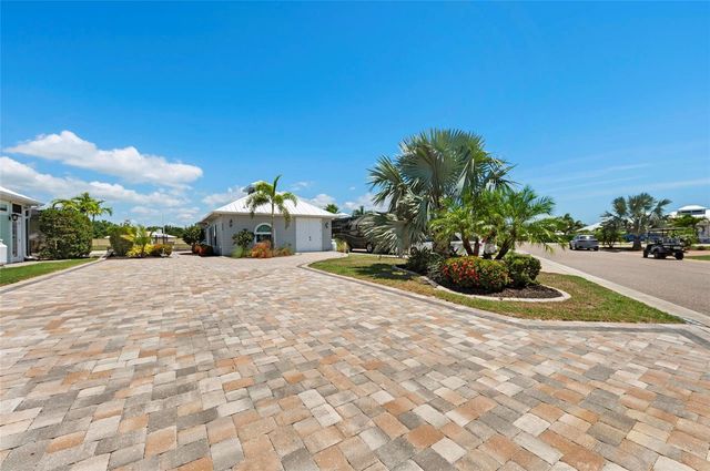 8239 SW SAND CRANE CIRCLE LOT 11, Arcadia, FL 34269