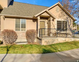 214 W CRESCENT VIEW LN #109, Tooele, UT 84074