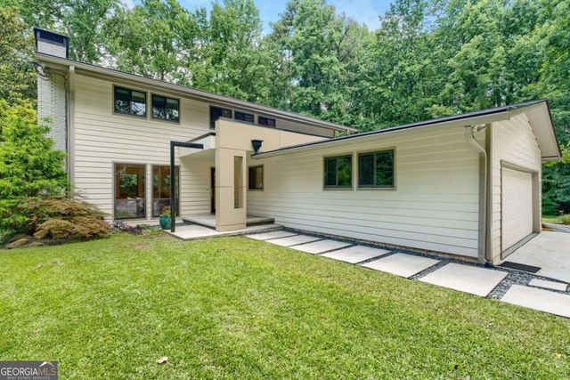 2668 Lake Road, Tucker, GA 30084