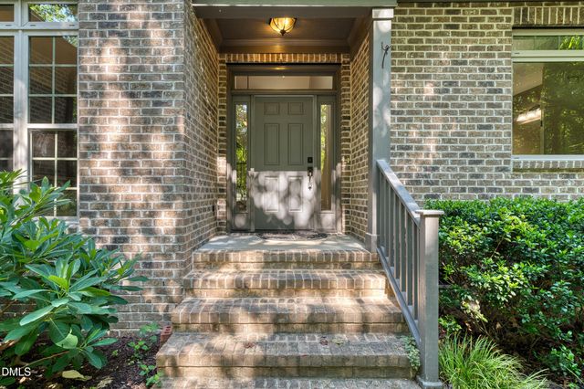 600 Edburton Court, Hillsborough, NC 27278