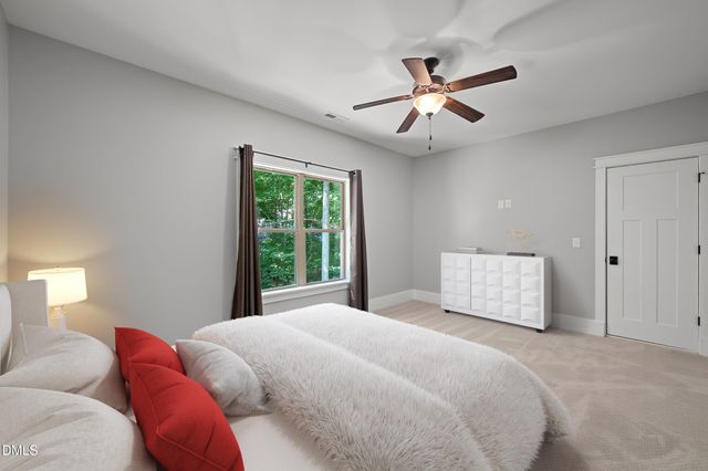 600 Edburton Court, Hillsborough, NC 27278