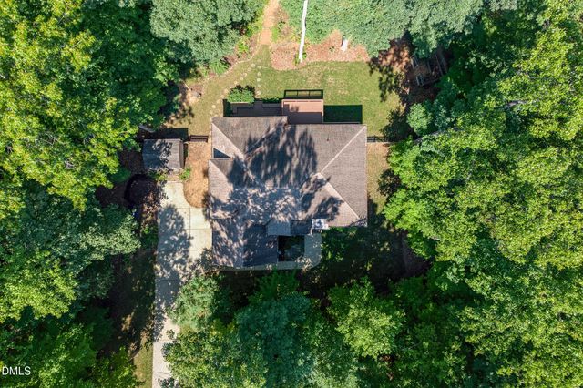 600 Edburton Court, Hillsborough, NC 27278