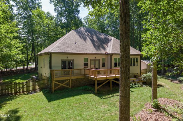 600 Edburton Court, Hillsborough, NC 27278