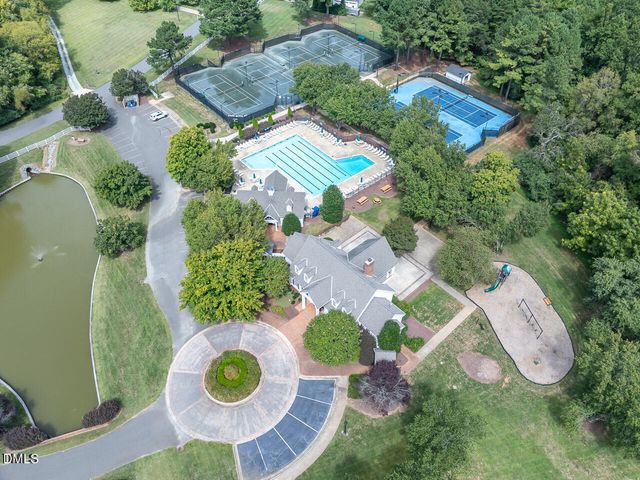 600 Edburton Court, Hillsborough, NC 27278