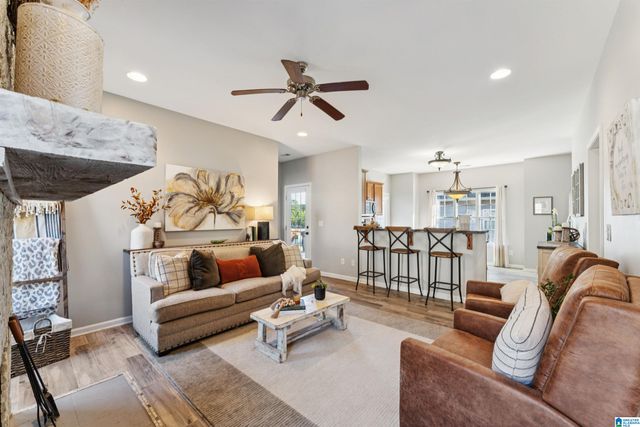 1077 FAIRBANK LANE, Chelsea, AL 35043