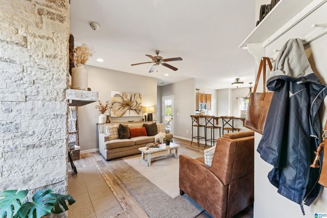 1077 FAIRBANK LANE, Chelsea, AL 35043