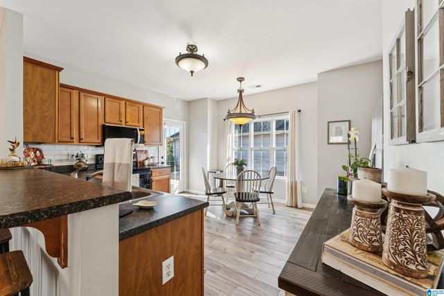 1077 FAIRBANK LANE, Chelsea, AL 35043