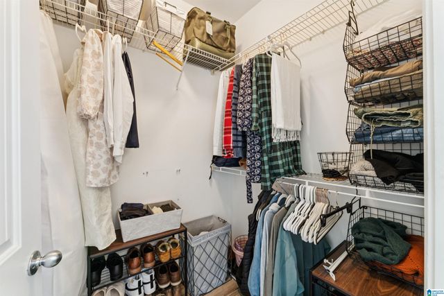 1077 FAIRBANK LANE, Chelsea, AL 35043