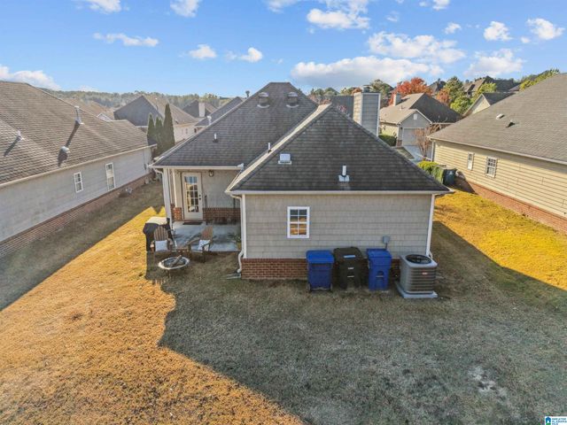 1077 FAIRBANK LANE, Chelsea, AL 35043