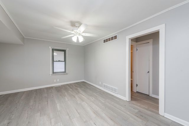 510 Forest Glen Drive, Round Lake Park, IL 60073