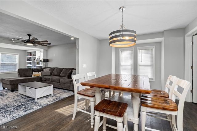 8010 Baumhart Road, Amherst, OH 44001