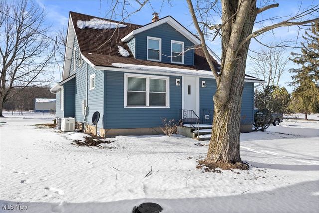 8010 Baumhart Road, Amherst, OH 44001