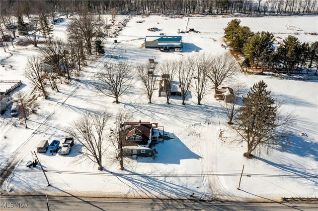 8010 Baumhart Road, Amherst, OH 44001