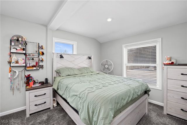 8010 Baumhart Road, Amherst, OH 44001