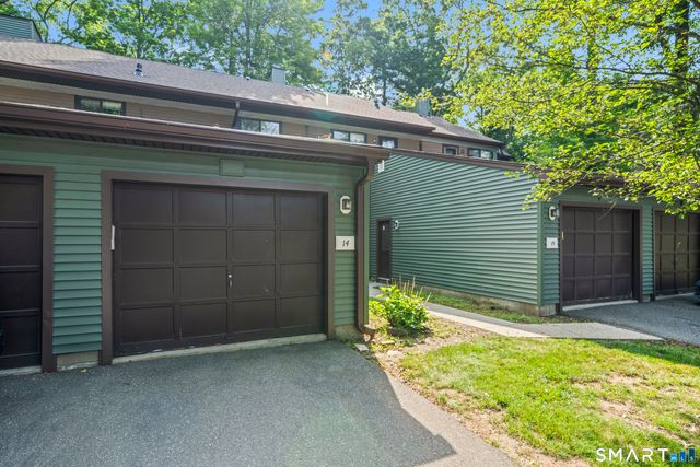 14 Wynwood Drive 14, Enfield, CT 06082