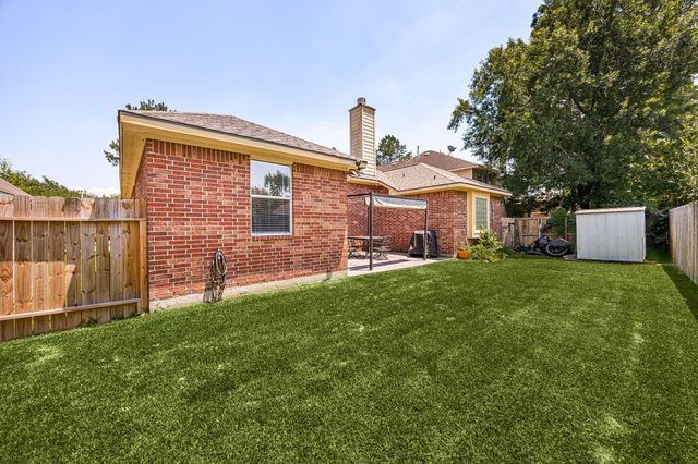 26867 Castlecliff Lane, Kingwood, TX 77339