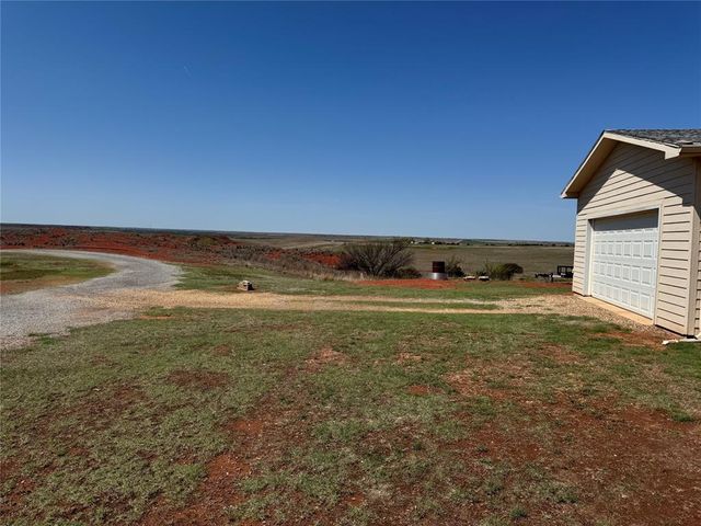 21963 Highway 73, Clinton, OK 73601