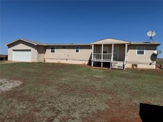 21963 Highway 73, Clinton, OK 73601