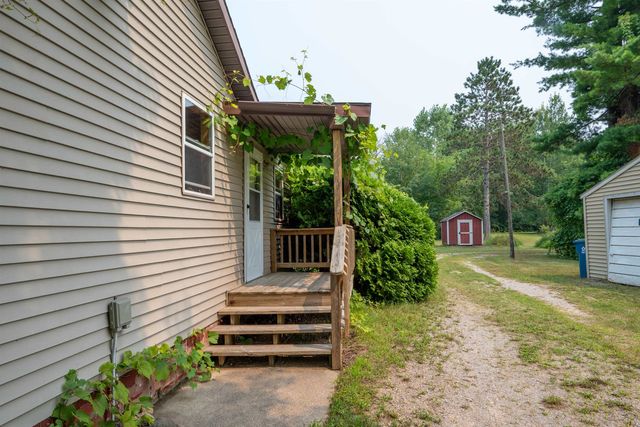 4370 N Eastman Road, Midland, MI 48642