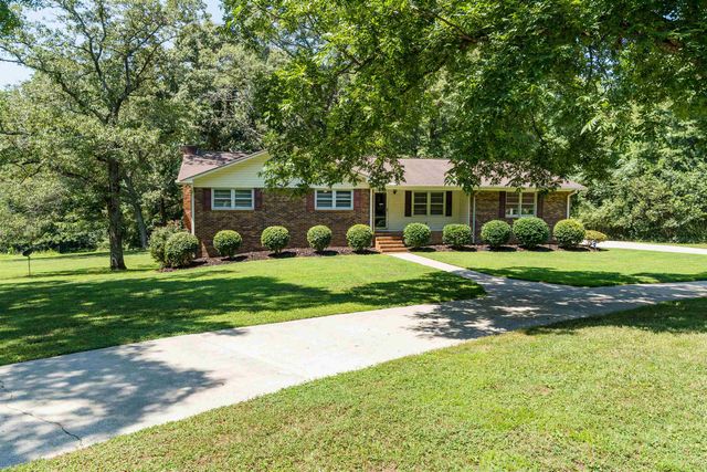 151 Hillandale Ln Lane, Pacolet, SC 29372