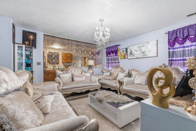 6516 Hazelhatch Drive, Indianapolis, IN 46268