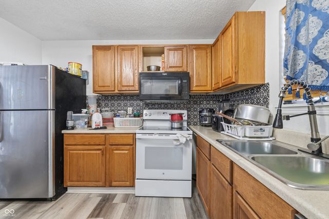 6516 Hazelhatch Drive, Indianapolis, IN 46268