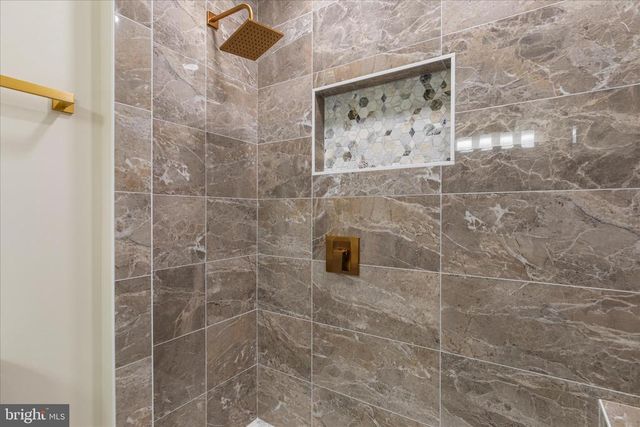 7336 COMPTON LN, Nokesville, VA 20181