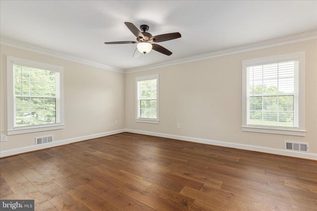 7336 COMPTON LN, Nokesville, VA 20181